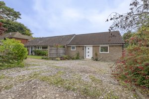 Photo 14- click for photo gallery